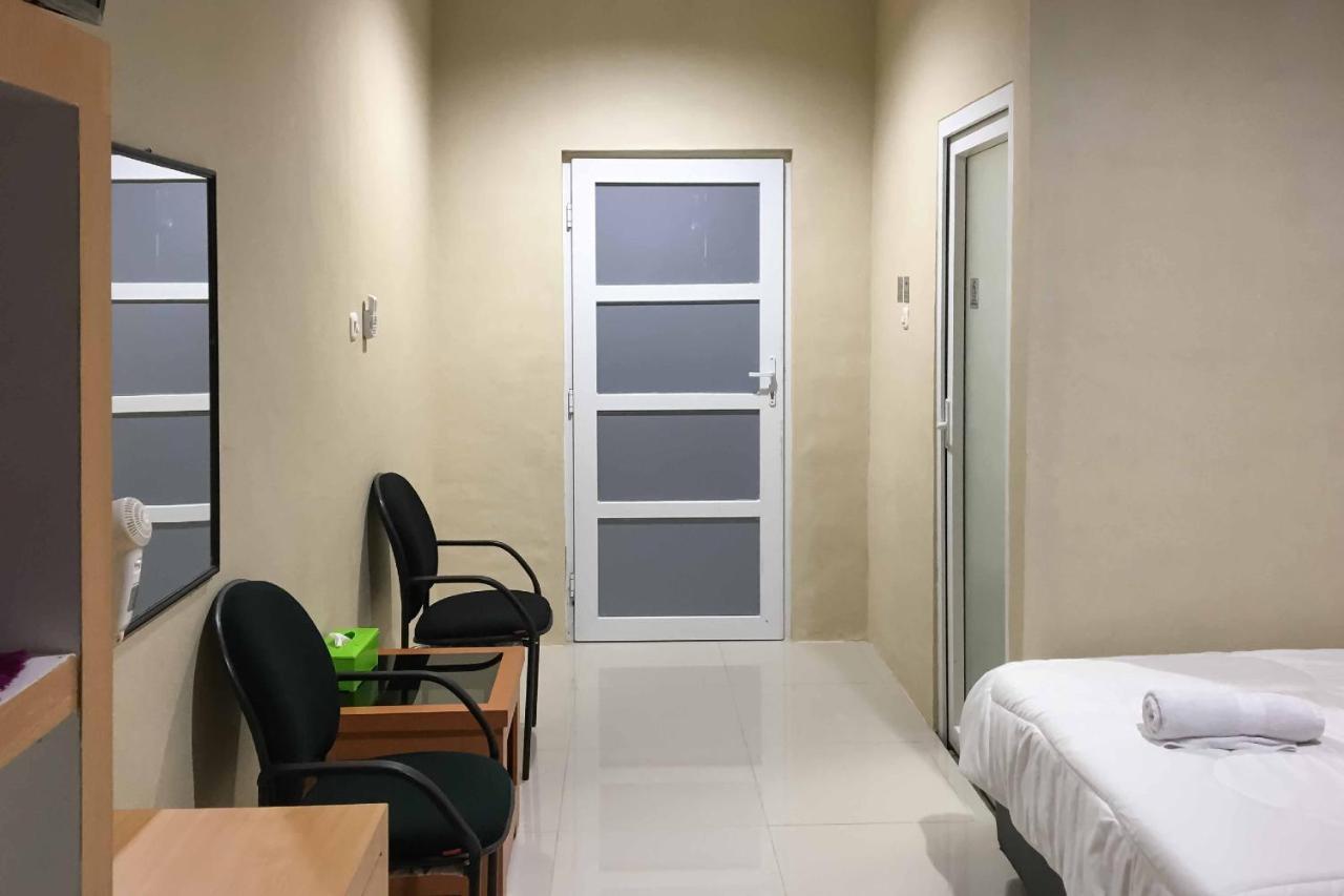 Wisma Syariah Uinsu Medan Mitra Reddoorz Экстерьер фото